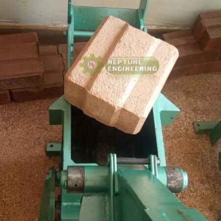 Wide Interlocking Brick Machine